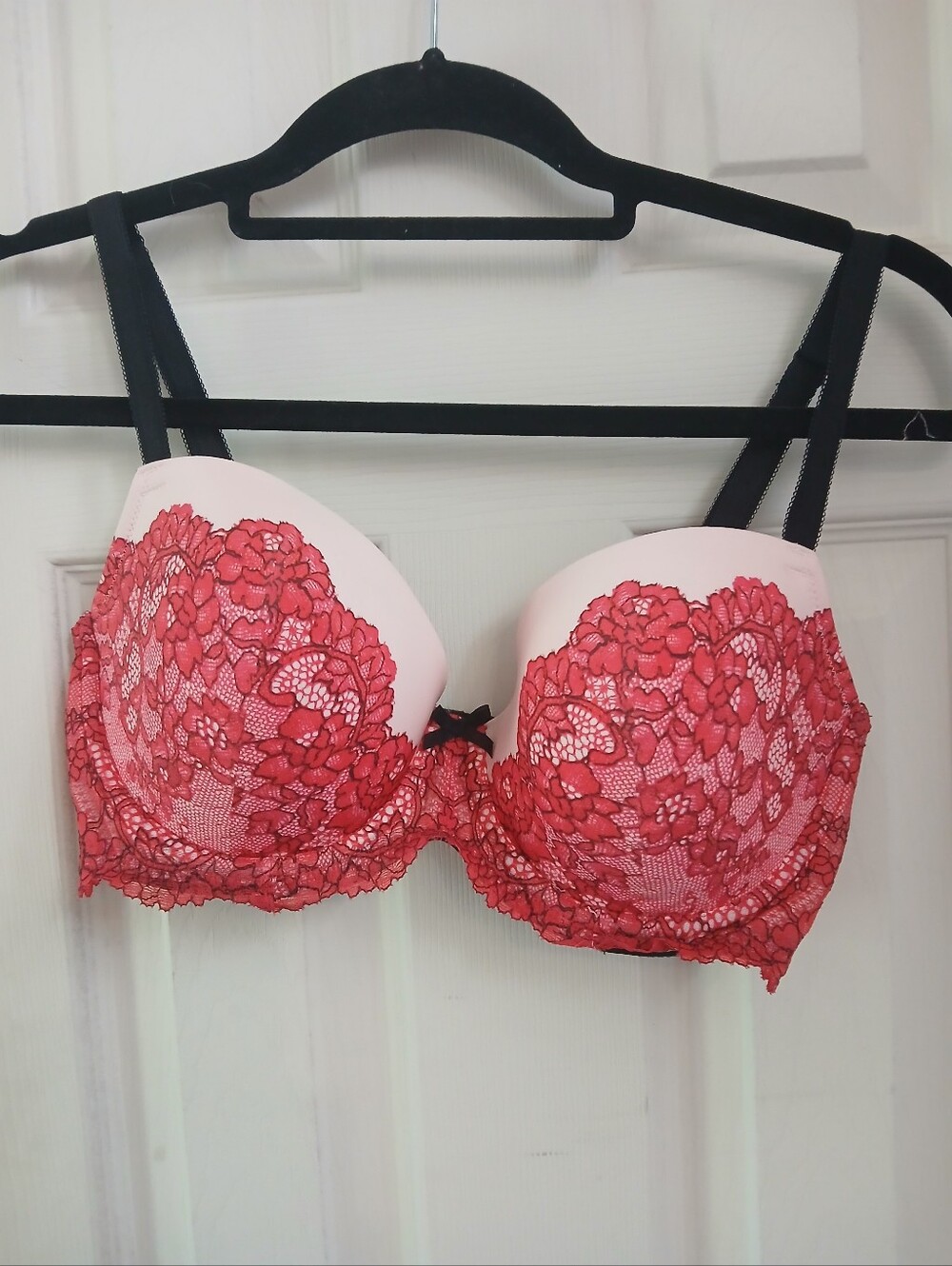 Victoria’s Secret Dream Angels Lined Demi bra Red Rose floral size 34DD Sexy E